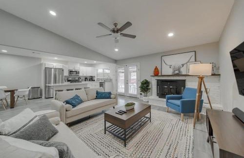 Garland House | Family-Friendly Retreat with Private Pool for Memorable Stays