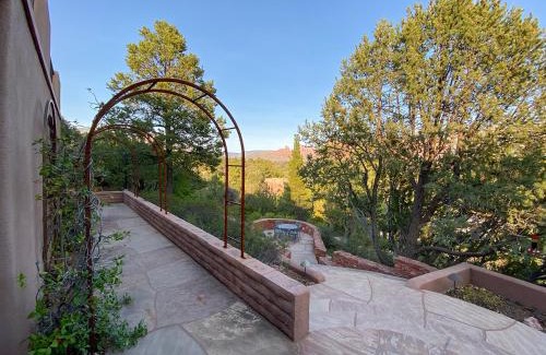 Sedona House | Serene Open Style Home with Breathtaking Views & Spa