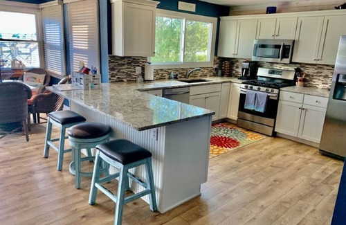 Ada House | Beautiful Big Crooked Lake House with Private Dock & Beach