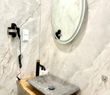 Innere Stadt Apartment | Opera apartment 149 m2