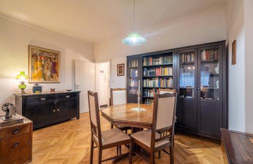 Oborishte Apartment | Family-Friendly Opera Hotel with High Guest Ratings