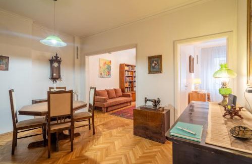 Oborishte Apartment | Family-Friendly Opera Hotel with High Guest Ratings