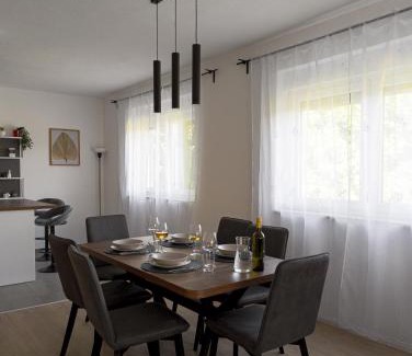 Perusic Apartment | OPG Murgić