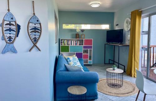 Blue Horizon Bay Apartment | Opi-See