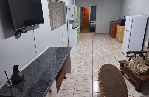 Kathu Apartment | Opihoek Woonstel