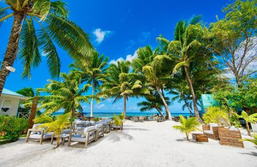 Teahupoo Hotel | Relaxing Opoa Beach Hotel with Private Beach & Ocean View