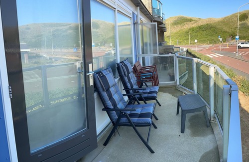 Callantsoog Apartment | Beachside Bliss with Ocean Views & 9.8/10 Guest Rating
