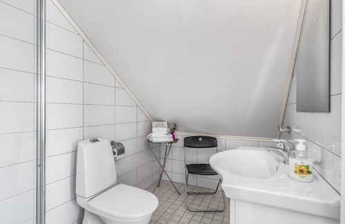 Bodo House | Exceptional Opsahl Gjestegaard: Pet-Friendly Retreat