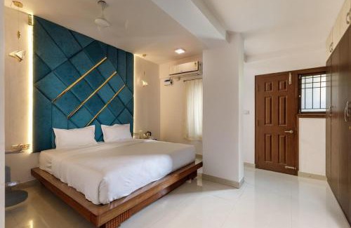 Vyalikaval HBCS Layout Apartment | Elegant 3BHK Retreat at Opulence by Jadecaps, Manyata Tech Park