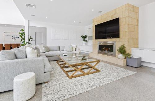 Blairgowrie House | Opulence on Olive - Resort Luxury In Blairgowrie, Opposite Yacht Club