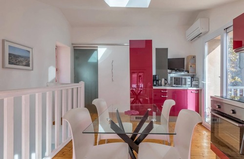 Escales House | Pet-Friendly Opuntia: Oceanfront Stay with Pool Access