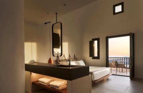 Fira Hotel | Experience Orama Hotel & Spa: 5-Star Oceanfront Retreat