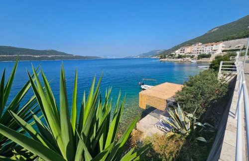 Neum House | Beachfront Bliss at Orange Tree Mediterranean House