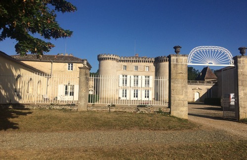 Brouqueyran Other | Family-Friendly Stay in a Bordeaux Castle's Orangery
