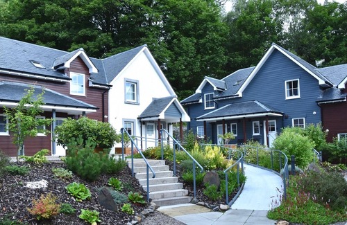 Killin House | Pet-Friendly Orangewood House in Scenic Killin, Stirling