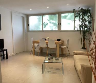Mergellina Apartment | Orazio 31 House: Ocean View with Private Beach Access