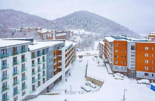 Bakuriani Apartment | Guest Rated NV Orbi Palace Bakuriani with Private Pool