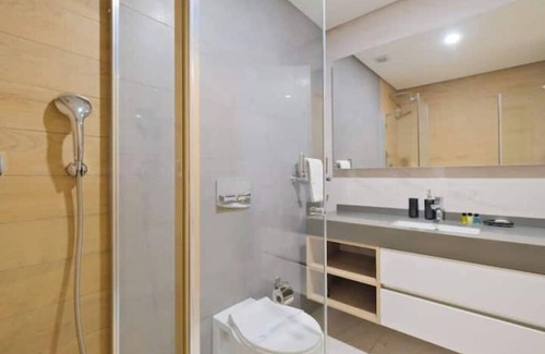 Basaksehir Apartment | Orbit - Modern 2BR Apt w/ Terrace View & Parking
