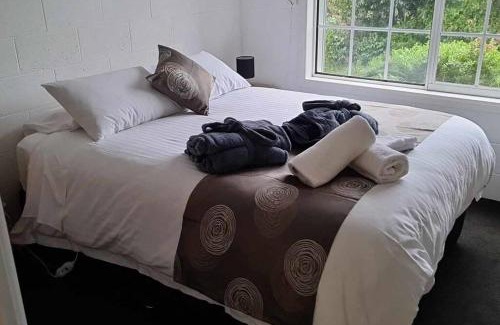 Don Apartment | Family-Friendly Orchard 2 Bedroom Apartment in Devonport