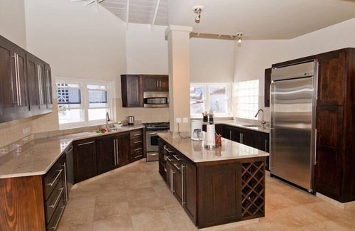Westerhall Land Settlement Villa | Experience Oceanfront Bliss at Orchard Bay Villa