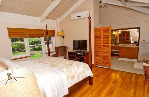 Westerhall Land Settlement Villa | Experience Oceanfront Bliss at Orchard Bay Villa