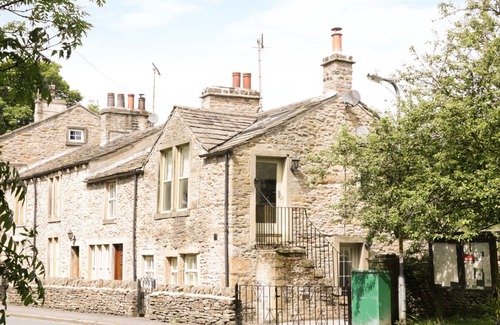 Lothersdale Cottage | Orchard Cottage: 10/10 Rated, Pet-Friendly Retreat