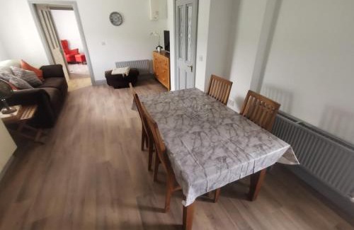 Blackwater House | Discover Orchard Cottage: Child-Friendly Retreat with 9.6/10