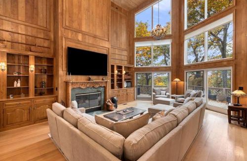 Nellysford House | Orchard House with Wintergreen Advantage