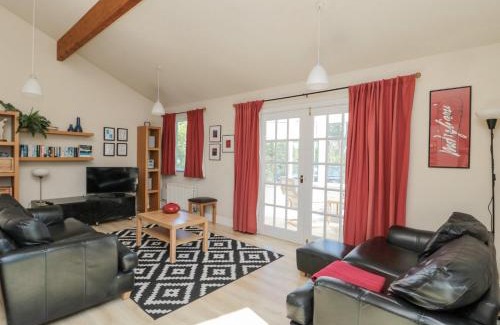 South Charlton House | Family-Friendly Orchard Lodge: 4-Star Excellence & Top Rated