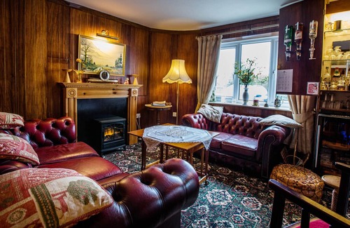 Folkton Hotel | 5-Star Orchard Lodge & Wolds Restaurant with Family-Friendly Amenities