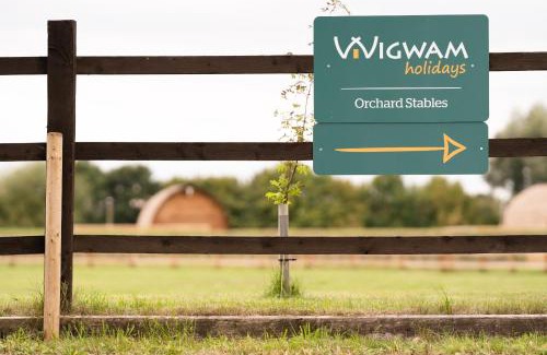 Collingham House | Orchard Stables by Wigwam Holidays