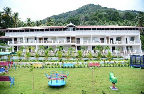 Courtallam Resort | Discover Orchard Valley Resort with Family-Friendly Amenities
