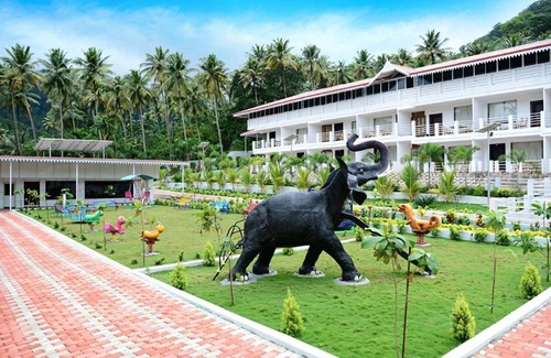 Courtallam Resort | Discover Orchard Valley Resort with Family-Friendly Amenities
