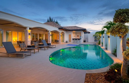 Hin Lek Fai Villa | Discover Orchid Paradise Homes 515: Pet-Friendly Haven