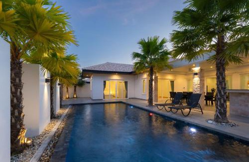 Hin Lek Fai Villa | Orchid Paradise Homes: Pet-Friendly Oasis with Ocean Views