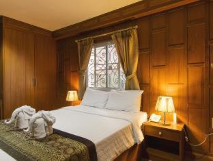 Lat Krabang Hotel | Relaxing Orchid Resort: Family-Friendly with Pool & Dining