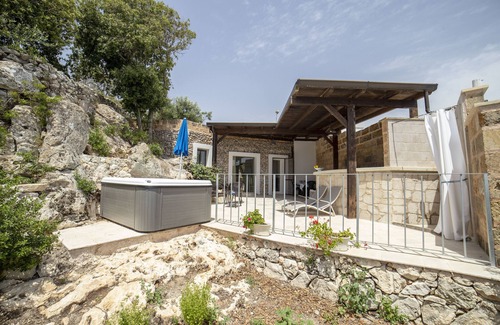 Marina di Novaglie House | Oceanfront Villa with Gorgeous Sea Views in Salento