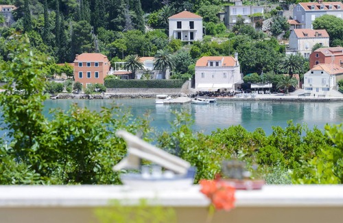 Kolocep Island Apartment | Oreb Dream Apartments: Two Bedroom with Terrace & Sea View