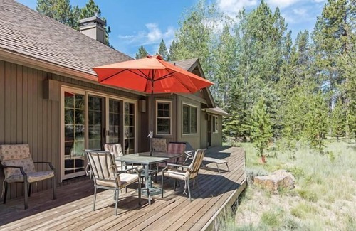 Deer Park House | Oregon Loop 36