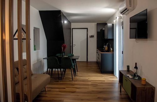 Old Town Apartment | Family-Friendly Stay at Orgahome with Kitchen Amenities
