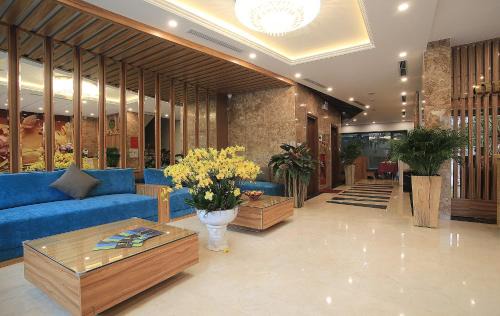 Hoai Duc Hotel | Oriana Hotel: Family-Friendly Stay with Breakfast Options
