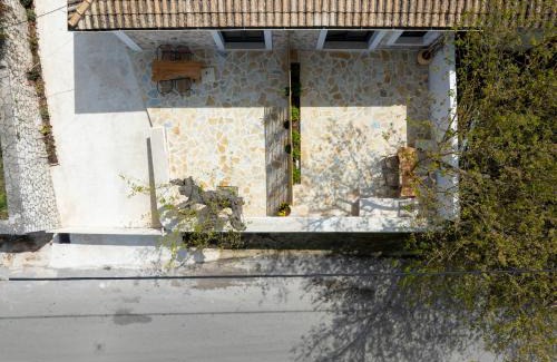 Marantochori House | Orianthia Stone Houses