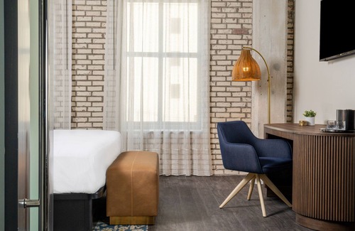 South Downtown Hotel | Experience Comfort at Origin Atlanta, a Wyndham Hotel