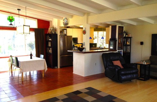 West Lake Hills House | Experience the A.D. Stenger Designer Home with Pool & Spa