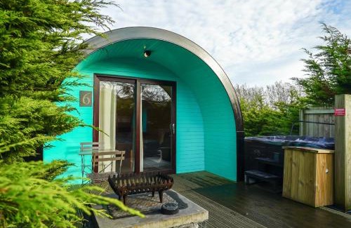 Frodsham Hotel | Experience Unique Glamping Pod with Hot Tub, Rated 9.1/10