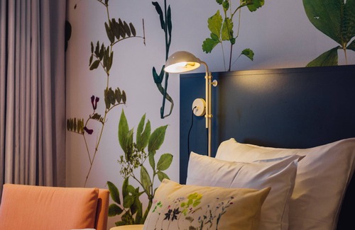 Etu-Toolo Hotel | Elegant Stay at Original Sokos Hotel Presidentti with Spa & Pool