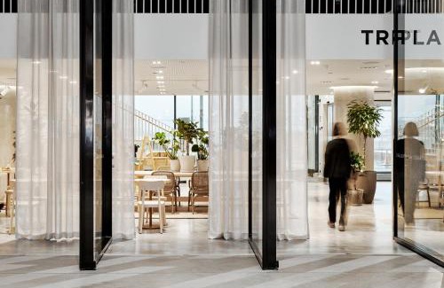 Pasila Hotel | Discover Original Sokos Hotel Tripla: Pet-Friendly Retreat