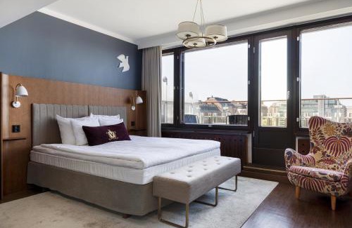Kluuvi Hotel | Premier Pet-Friendly Stay at Original Sokos Hotel Vaakuna