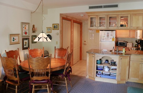 Chautauqua Condo | Historic St. Elmo Hotel: Comfort & Convenience Awaits