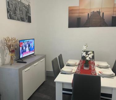 Fourchambault Apartment | Discover Orion: Family-Friendly & Pet Welcoming Stay